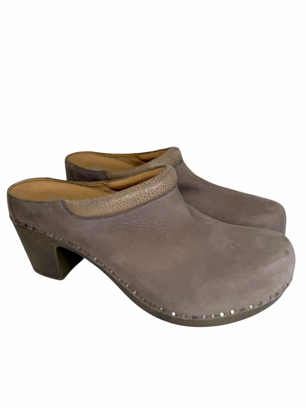 Dansko Sammy Light Gray Nubuck Suede Gray Trim Heeled Clogs Size 40/ 10